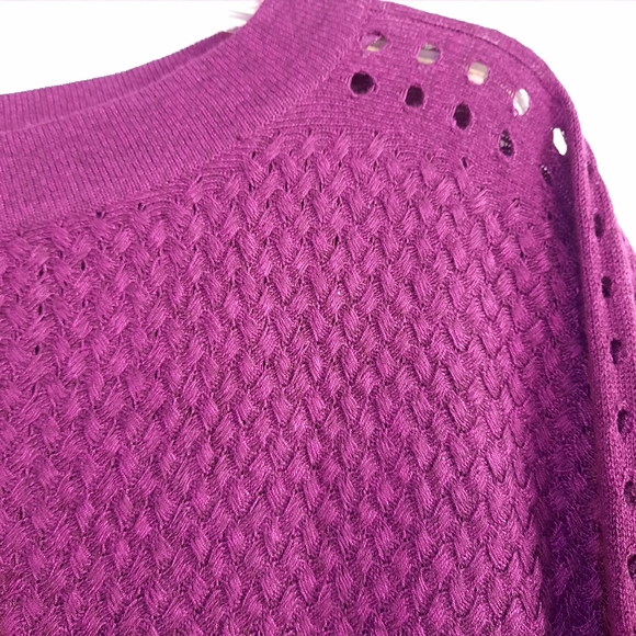 Lane Bryant Knit Sweater Top Wine Burgandy Cut Out Long Sleeve Plus Size 26/28 - Picture 6 of 12